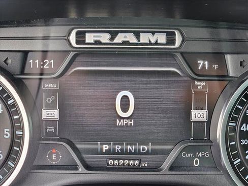 Used 2022 RAM 2500 Laramie w/ Night Edition image 11