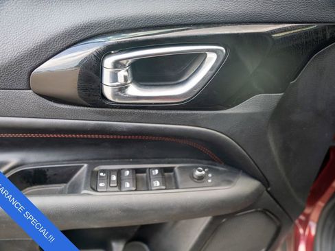 Used 2022 Jeep Compass Trailhawk w/ Trailhawk Convenience Group image 16