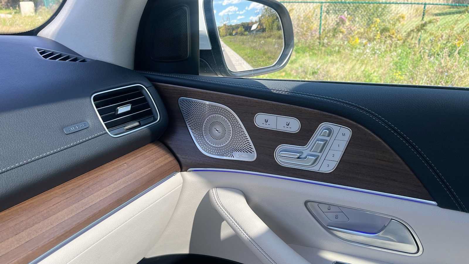 Certified 2023 Mercedes-Benz GLS 450 4MATIC image 46