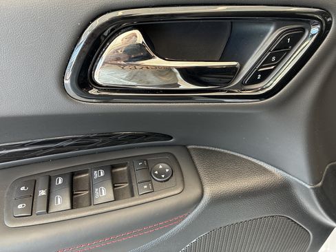 Certified 2025 Dodge Durango GT AWD/4WD image 24