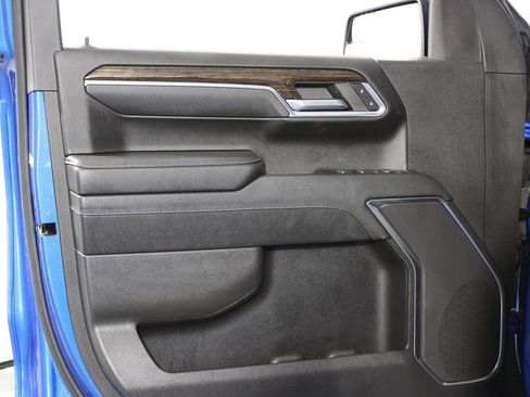 Used 2024 GMC Sierra 1500 Elevation image 27