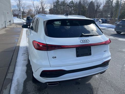 Used 2025 Audi Q5 Premium w/ Convenience Package image 37