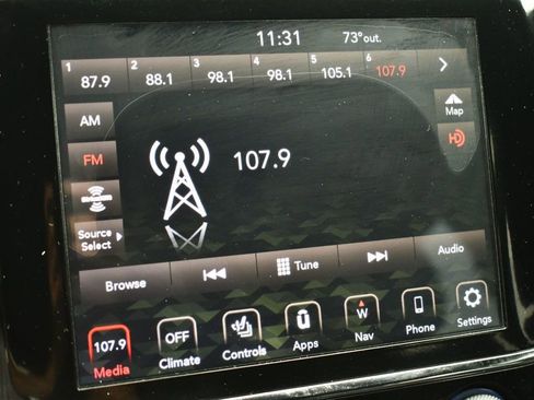 Used 2020 Jeep Grand Cherokee Altitude image 53