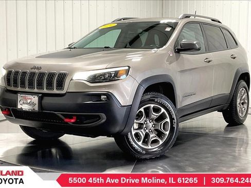 Used 2020 Jeep Cherokee Trailhawk w/ Cold Weather Group image 1