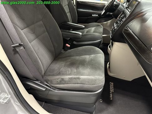 Used 2017 Dodge Grand Caravan SE w/ Power Window Group image 5