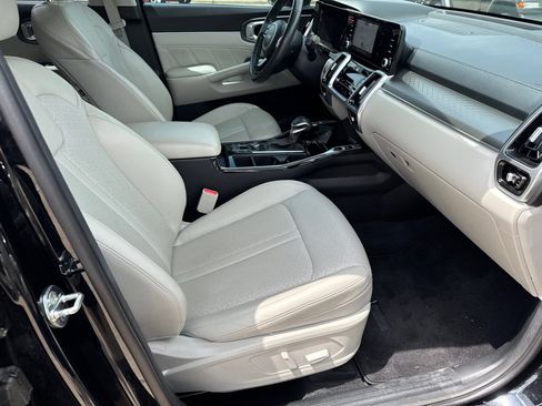 Used 2022 Kia Sorento SX FWD image 15