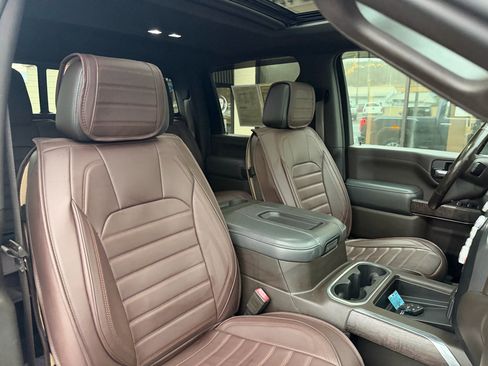 Used 2020 GMC Sierra 2500 Denali w/ Denali Ultimate Package image 17