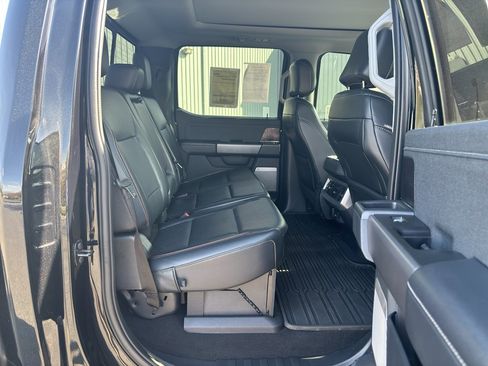 Used 2024 Ford F250 Lariat w/ Lariat Ultimate Package image 16