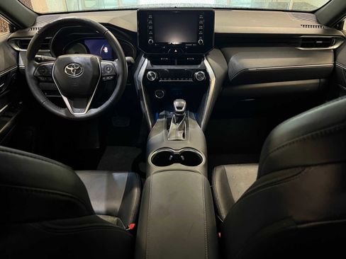 Certified 2021 Toyota Venza XLE image 14