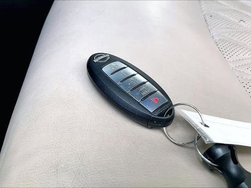 Certified 2023 Nissan Armada Platinum image 13