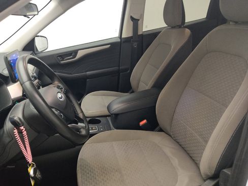 Used 2022 Ford Escape SE w/ Convenience Package image 17