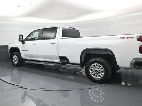 Used 2026 Chevrolet Silverado 2500 LT AWD/4WD image 36
