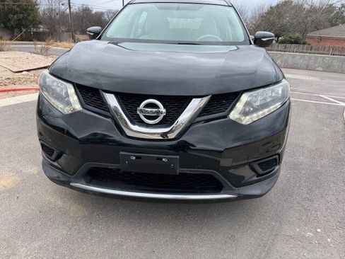 Used 2014 Nissan Rogue S FWD image 4
