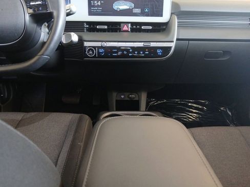 Used 2024 Hyundai Ioniq 5 SEL RWD image 11