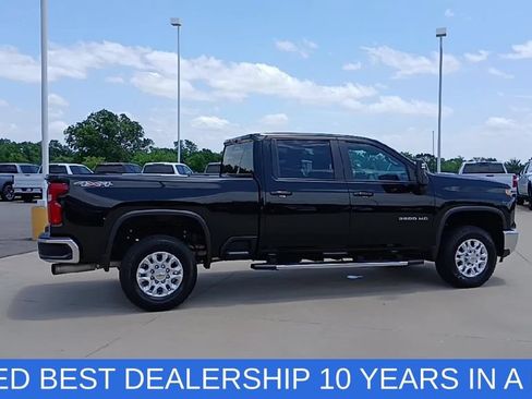 Certified 2025 Chevrolet Silverado 3500 LT w/ Safety Package AWD/4WD image 9