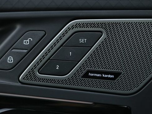New 2027 BMW X2 xDrive28i AWD/4WD image 15