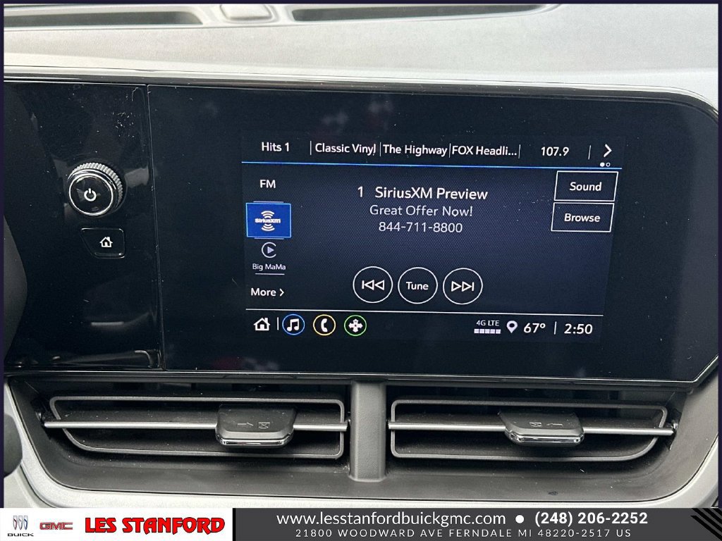 Used 2024 Chevrolet Trax RS FWD image 29