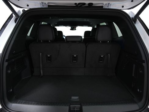 New 2026 Buick Enclave Preferred AWD/4WD image 13