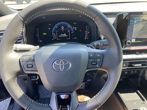 New 2026 Toyota Camry SE FWD image 25