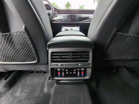 Used 2023 Audi Q8 Premium Plus w/ Premium Plus Package AWD/4WD image 16