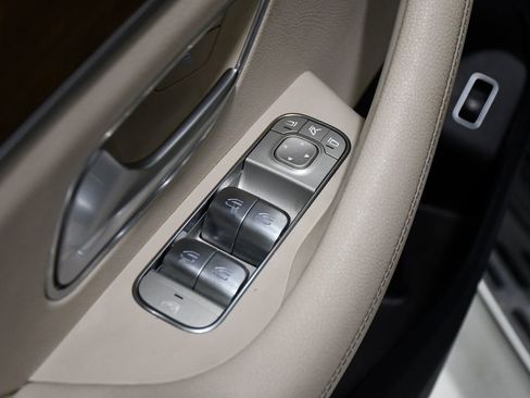 Certified 2021 Mercedes-Benz GLS 580 4MATIC image 18