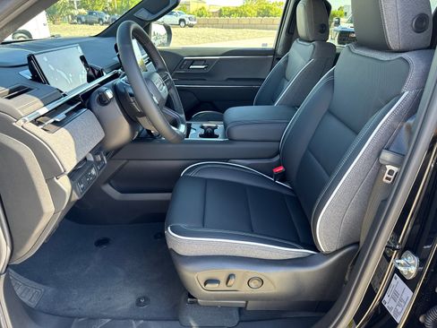 Used 2026 GMC Sierra EV Elevation image 27