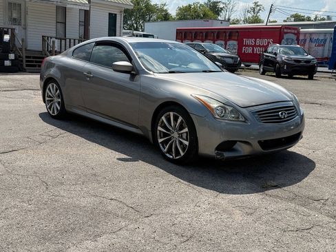Used 2008 INFINITI G37 Sport w/ Premium Pkg RWD image 8