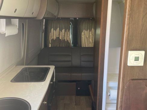 Used 2014 Mercedes-Benz Sprinter 3500 image 6