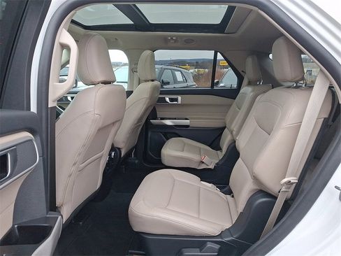 Certified 2023 Ford Explorer XLT w/ Equipment Group 202A image 11