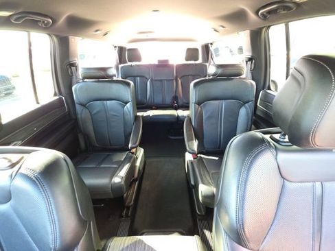 Used 2024 Jeep Wagoneer L Series II w/ Flexible Seating Group image 22