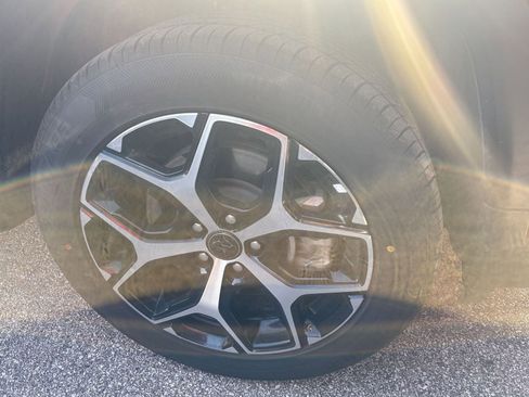 Used 2025 Jeep Compass Limited image 8