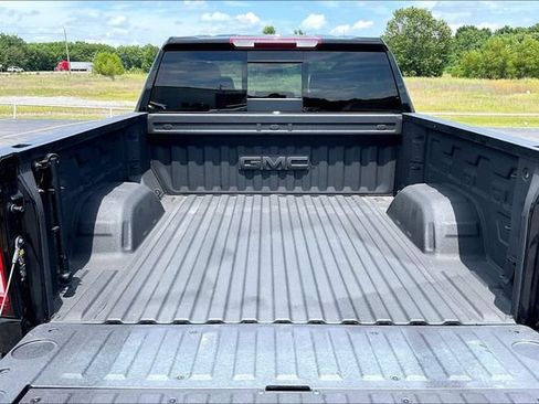 Used 2024 GMC Sierra 1500 SLT w/ SLT Premium Plus Package AWD/4WD image 7