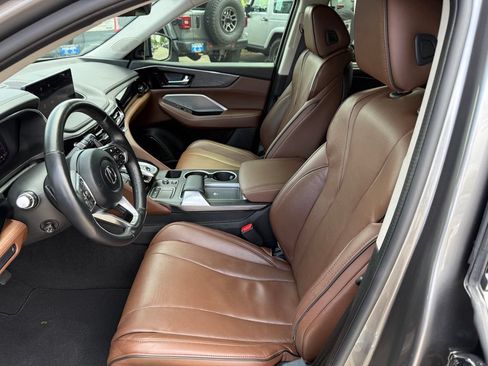 Used 2022 Acura MDX SH-AWD w/ Advance Package image 11