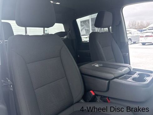 Used 2022 Chevrolet Silverado 2500 Custom w/ Custom Value Package image 32