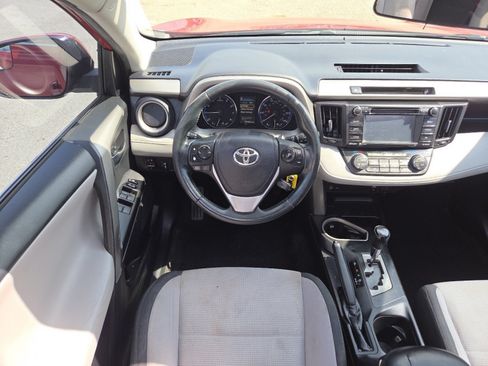 Used 2016 Toyota RAV4 XLE FWD image 25