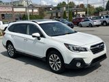 Used 2019 Subaru Outback 2.5i Touring image 3