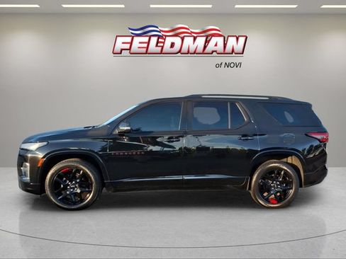 Used 2023 Chevrolet Traverse Premier w/ Redline Edition AWD/4WD image 2