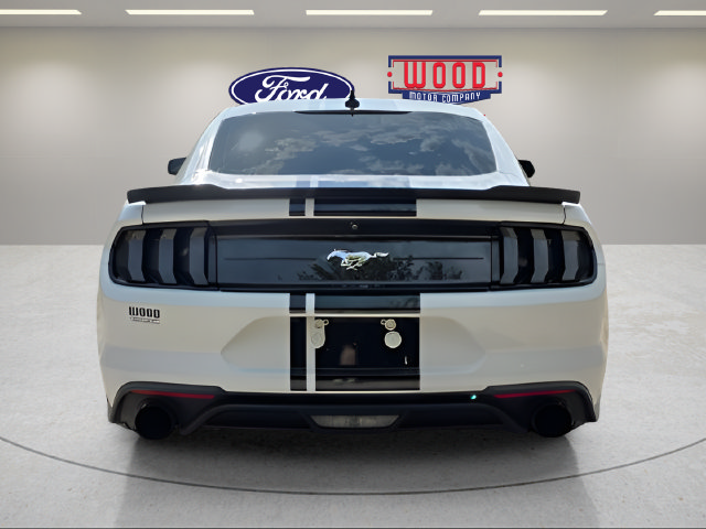 Used 2021 Ford Mustang Coupe RWD image 3