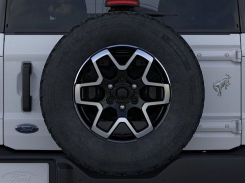New 2026 Ford Bronco Outer Banks AWD/4WD image 25