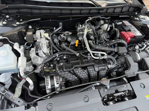 New 2026 Nissan Altima 2.5 SV FWD image 21