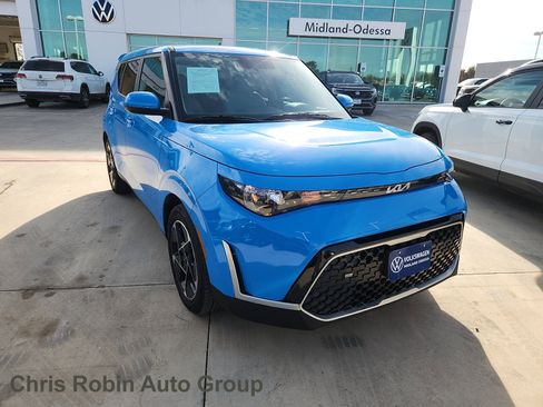 Used 2024 Kia Soul EX image 1