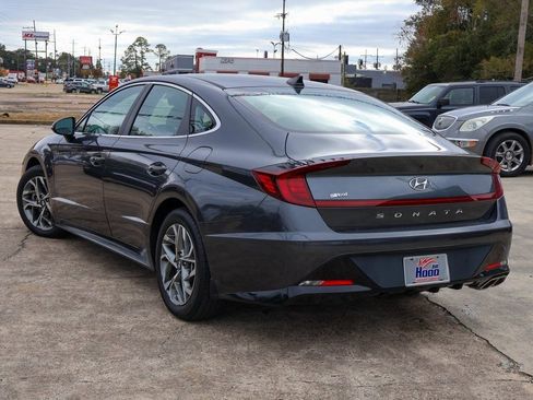 Used 2022 Hyundai Sonata SEL image 2