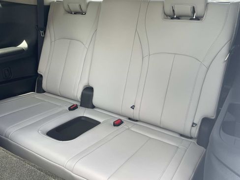 Used 2026 INFINITI QX60 Luxe w/ Cargo Package FWD image 10