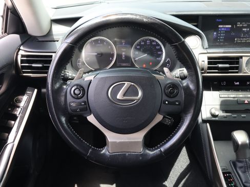 Used 2015 Lexus IS 250 RWD image 17