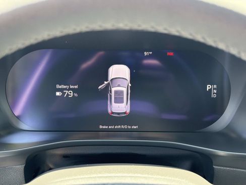 Certified 2023 Volvo XC40 Recharge Ultimate AWD/4WD image 10