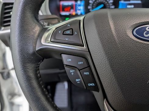 Used 2024 Ford Edge SEL AWD/4WD image 18