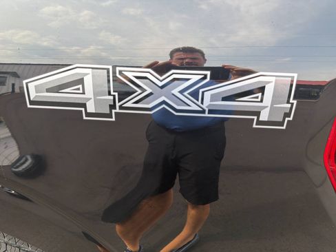 Used 2025 Ford F150 Lariat AWD/4WD image 12