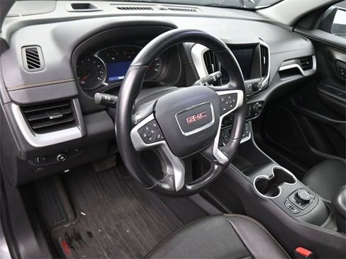 Used 2021 GMC Terrain SLT image 18