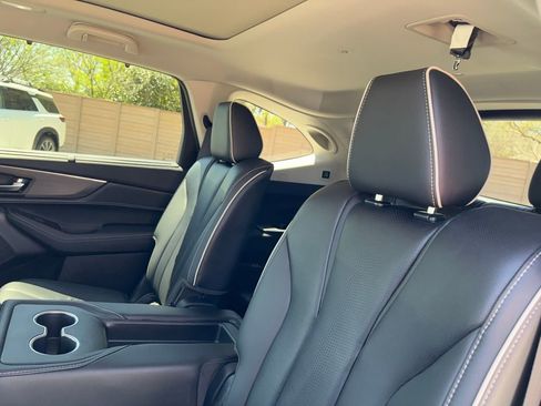 Used 2023 Acura MDX SH-AWD w/ Advance Package image 28