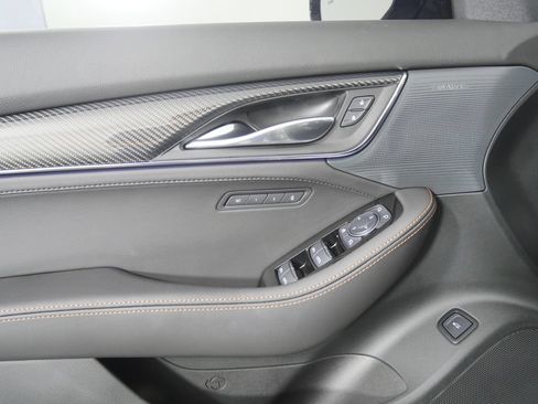 Used 2026 Cadillac CT5 V w/ Technology Package RWD image 8
